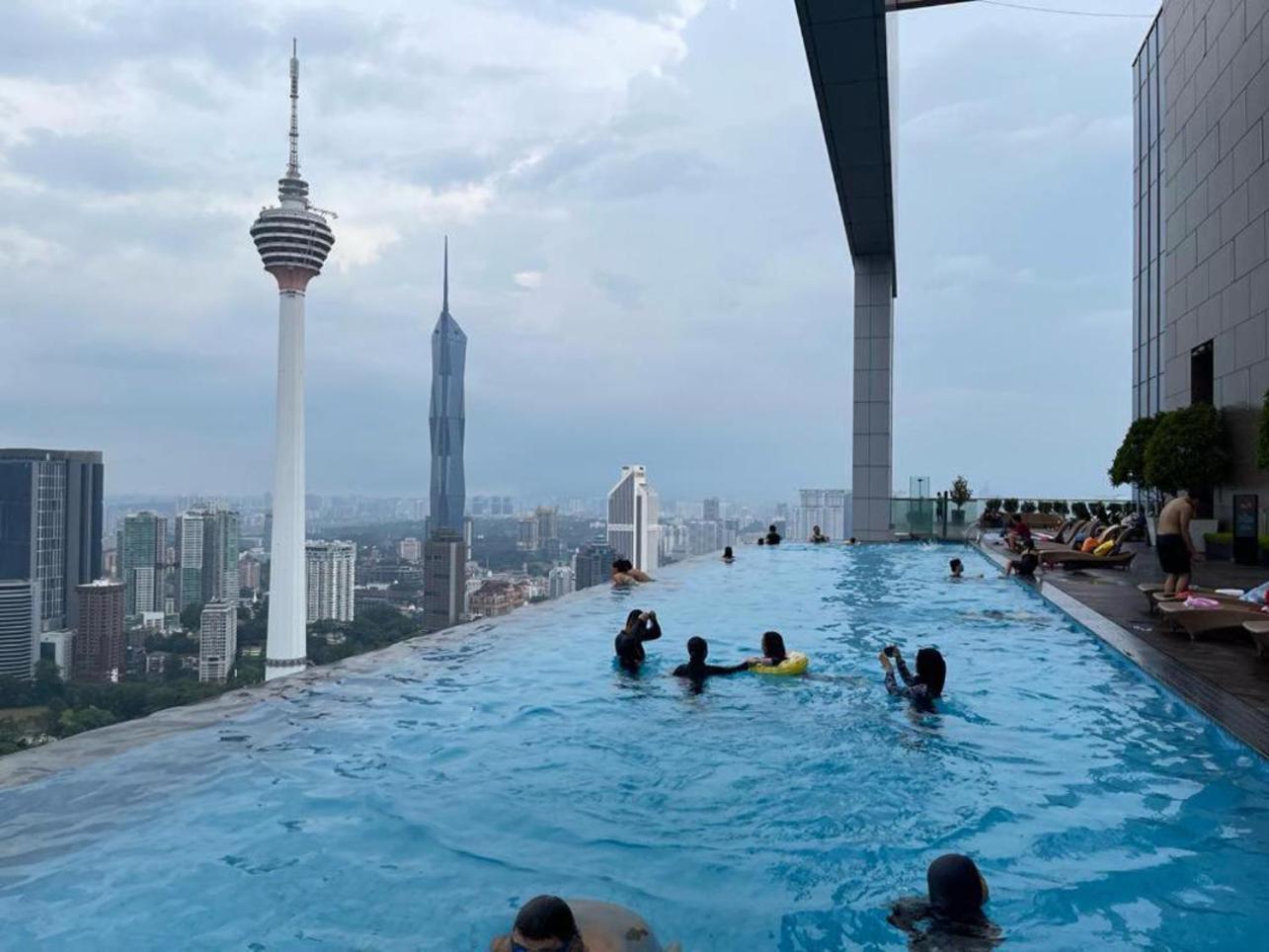 דירות קואלה לומפור The Platinum Klcc By Infinity Pool מראה חיצוני תמונה